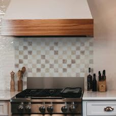 SMART TILES Peel and Stick Backsplash - 5 Sheets of 7,75" x 7,75" - 3D Adhesive Peel and Stick Tile Backsplash for Kitchen, Bathroom, Wall Tile, Checkered