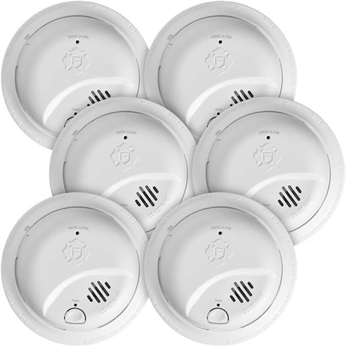 First Alert Smoke Alarm, Interconnect Hardwire Detector by FirstAlert