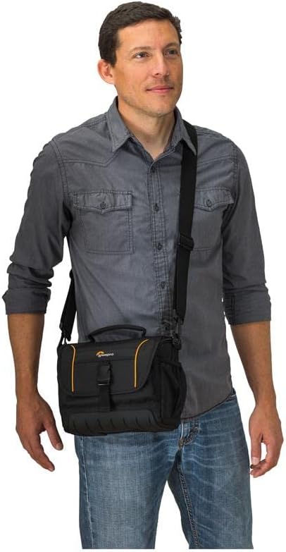 Lowepro Adventura, Camera Schoulder Bag - Image 7