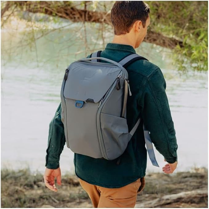 Peak Design Everyday Backpack 20L, MagLatch Top, Dual Side Access, FlexFold - Image 2