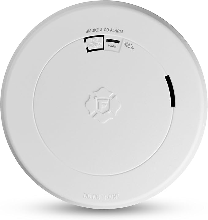 First Alert BRK Battery-Operated Combination Smoke & Carbon Monoxide Alarm by Unknown