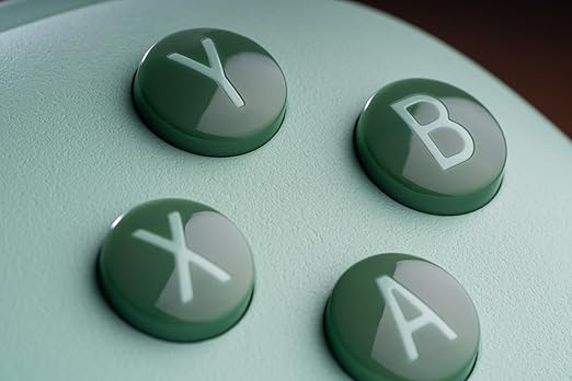 8Bitdo Ultimate 2C Hall Effect Joysticks and Hall Triggers Wireless Controller for Windows PC and Android, with Remappable L4/R4 Bumpers, Turbo function & Rumble vibration (Green)