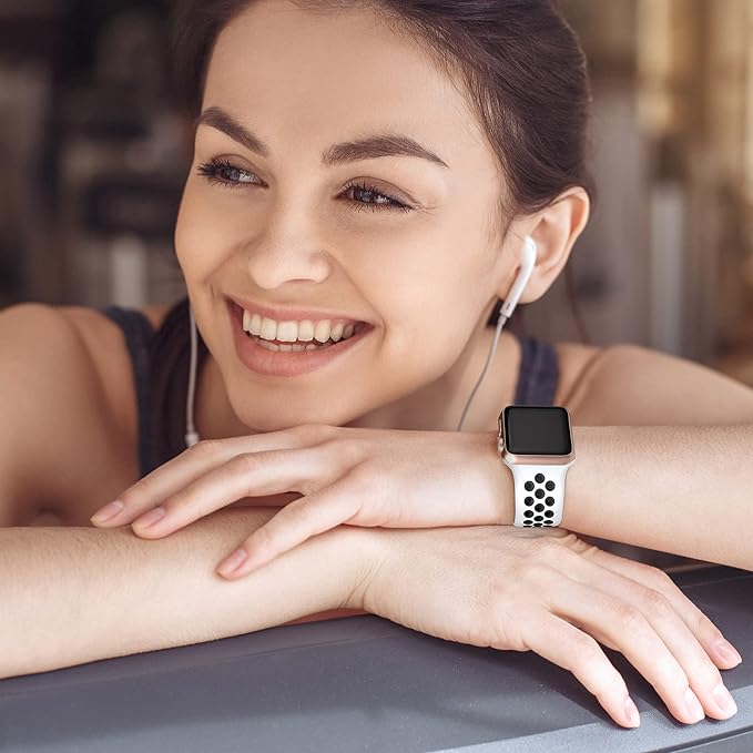 Lerobo Compatible with Apple Watch Band 44mm 45mm 42mm 46mm 49mm, Soft Silicone - Image 3