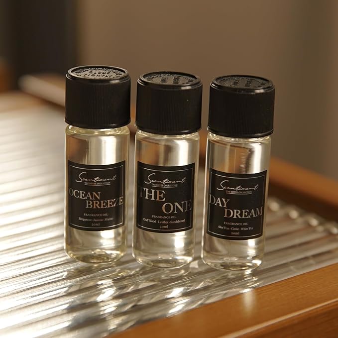 Scentiment Mini V2 LE Diffuser Discovery Kit Limited Edition – Smart Portable Cold-Air Diffuser with Wi-Fi & Touch Controls, Long Battery Life – Includes 3 Luxury Oils (20ml) - Black