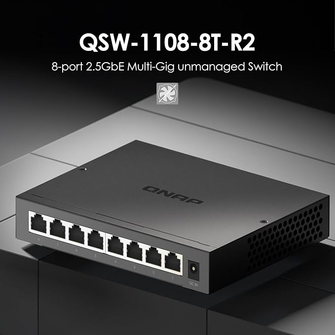 QNAP 8-Port 2.5GbE Unmanaged Switch - Image 2