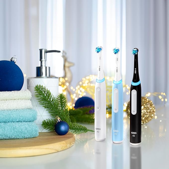 Oral-B iO Deep Clean Rechargeable Electric Toothbrush, Black, iO Series 3 Limited, 2 Brush Heads, Travel Case, Pressure Sensor, 3 Cleaning Settings