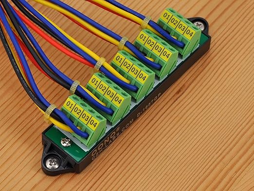 16Amp 300V 4x5 Position Terminal Block Distribution Module. OONO D-1657GP
